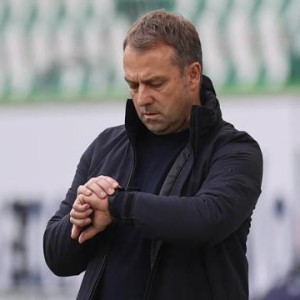 Kaiyun网页版-六冠教头将拜仁一军！闹剧从何而起，又会如何收场？